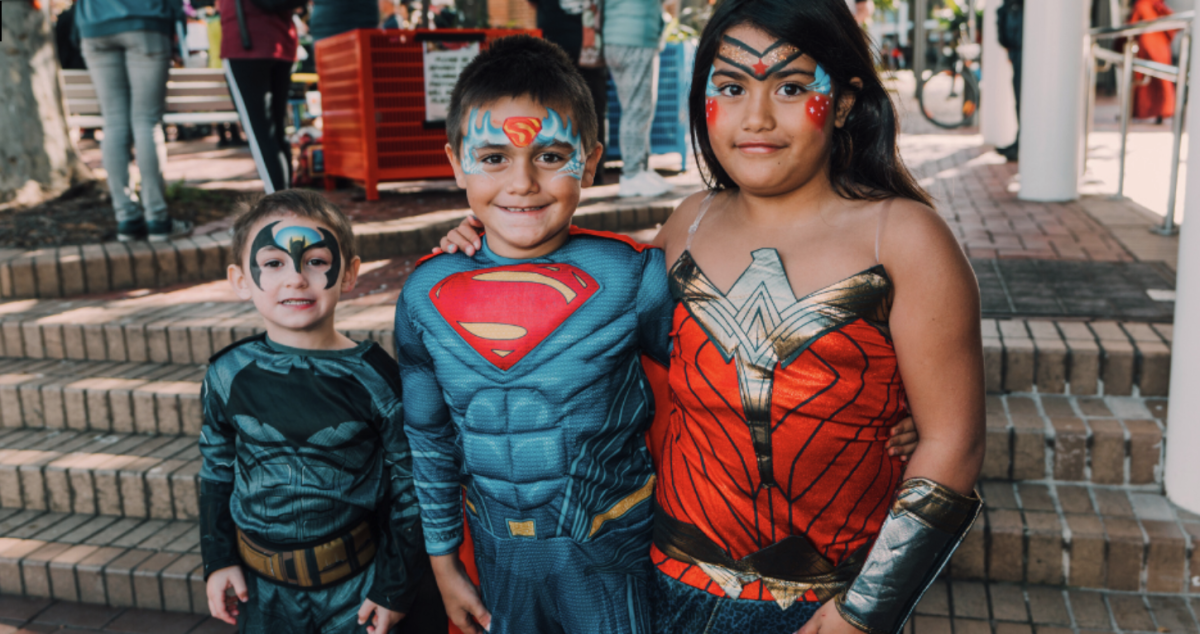 Kids dressed in cosplay for Comic Gong